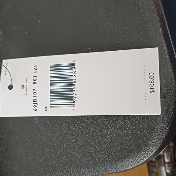 Tommy Hilfiger Signature Crossbody Bag - Picture 6 of 7